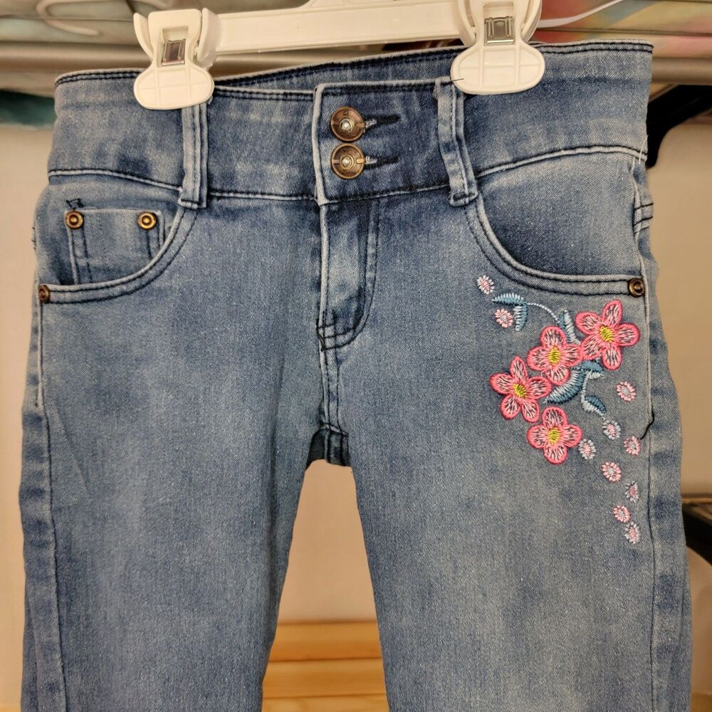Bamboo Girls Demin Jeans w/ Embroidery - Size 10